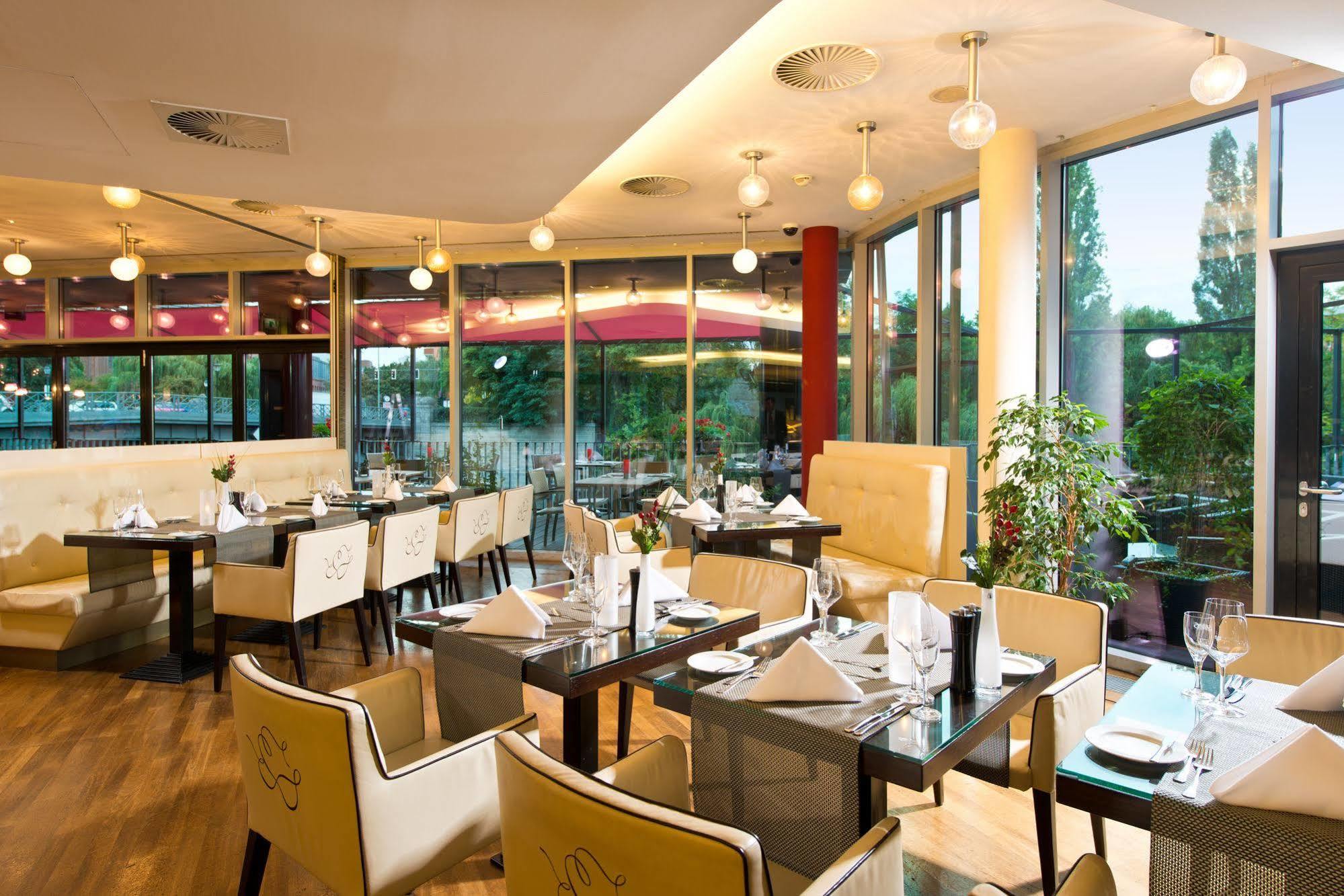 Adrema Hotel Берлин Экстерьер фото