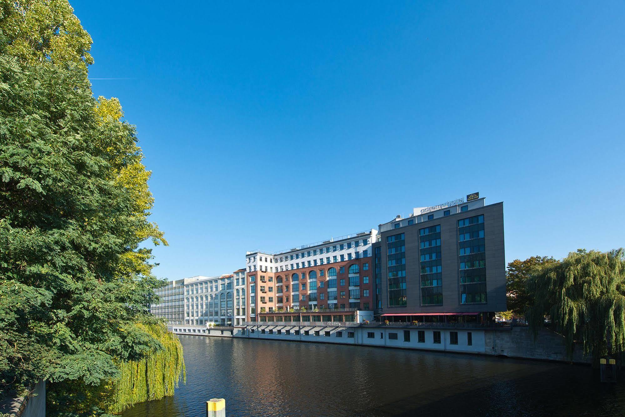 Adrema Hotel Берлин Экстерьер фото